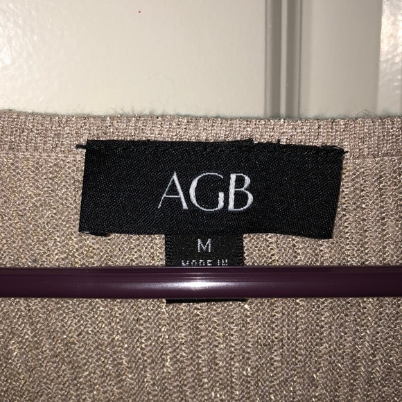 Top - Picture 2 of 3